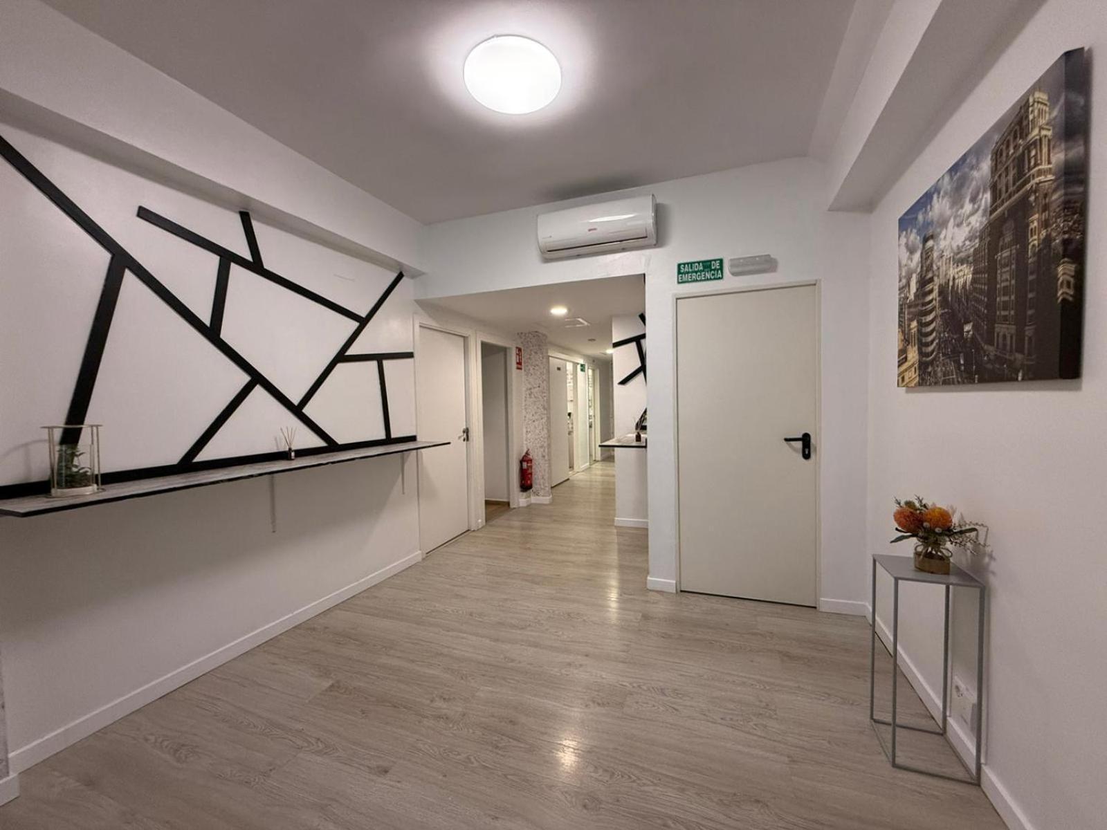 Hostal Tkh-rooms Mate Madrid
